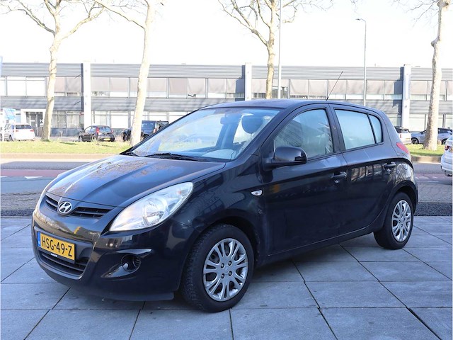 Hyundai i20 1.2i dynamic 2009, hsg-49-z - afbeelding 31 van  31