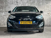 Hyundai i20 1.2i i-deal 86pk 2013 (origineel-nl), 9-sks-95 - afbeelding 25 van  43