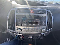 Hyundai i20 1.4i lounge, 2013 - afbeelding 8 van  31