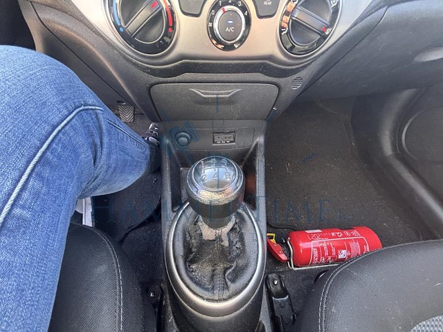 Hyundai i20 1.4i lounge, 2013 - afbeelding 9 van  31