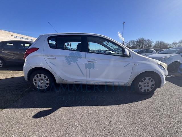 Hyundai i20 1.4i lounge, 2013 - afbeelding 26 van  31