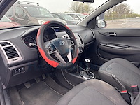 Hyundai i20 1.4i lounge my2011, 2011 - afbeelding 3 van  27