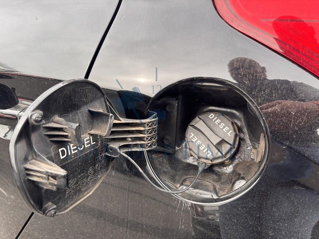 Hyundai i20 1.4i lounge my2011, 2011 - afbeelding 13 van  27