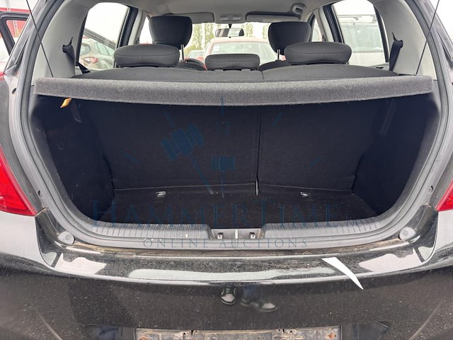 Hyundai i20 1.4i lounge my2011, 2011 - afbeelding 14 van  27