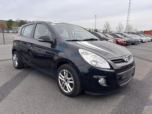Hyundai i20 1.4i lounge my2011, 2011 - afbeelding 21 van  27