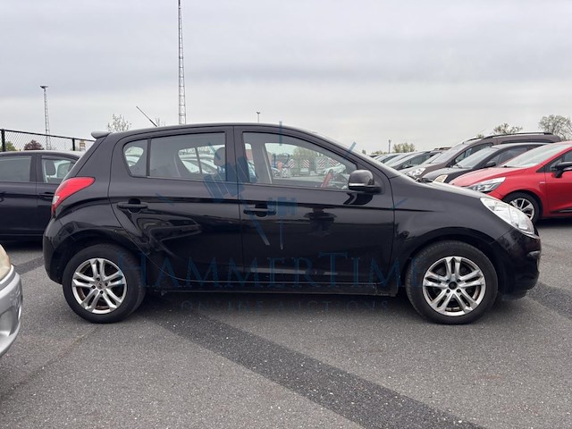 Hyundai i20 1.4i lounge my2011, 2011 - afbeelding 22 van  27