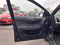 Hyundai i20 1.4i lounge my2011, 2011 - afbeelding 27 van  27