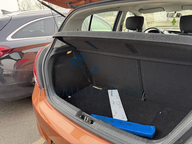 Hyundai i20 gl plus, 2014 - afbeelding 14 van  29