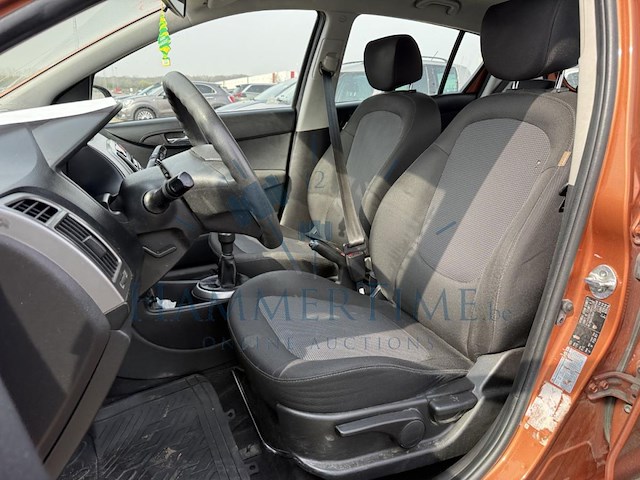 Hyundai i20 gl plus, 2014 - afbeelding 27 van  29