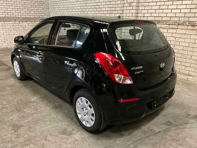 Hyundai i20 star edition 163134km bouwjaar 2012 - afbeelding 9 van  16