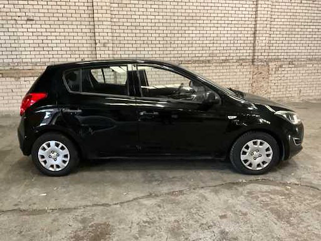 Hyundai i20 star edition 163134km bouwjaar 2012 - afbeelding 14 van  16