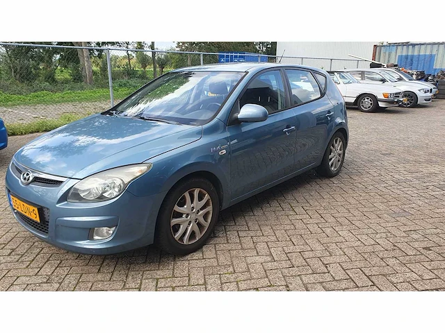 Hyundai i30 1.4i blue dynamic *, 55-ldn-9 - afbeelding 1 van  14
