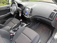 Hyundai i30 1.6 crdi dynamic business, 85-zn-hz - afbeelding 13 van  28