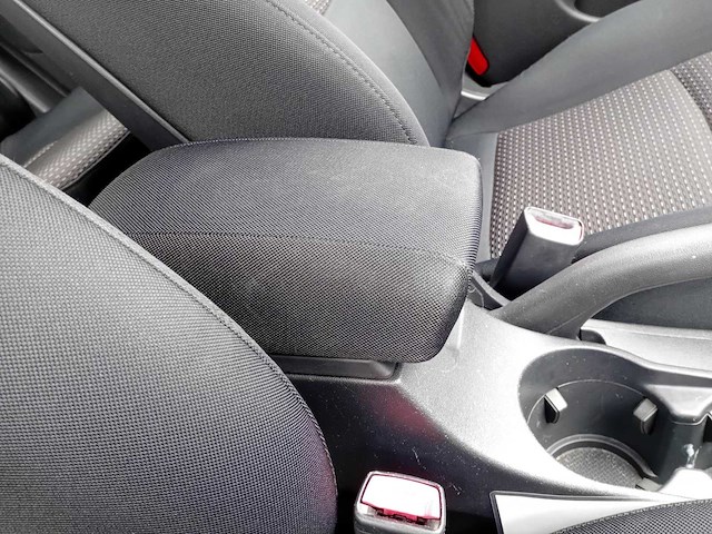 Hyundai i30 1.6 crdi dynamic business, 85-zn-hz - afbeelding 19 van  28