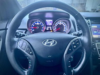 Hyundai i30 1.6 gdi go! 2016; kf-635-n - afbeelding 2 van  15