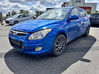Hyundai i30 2.0 crdi executive,2009 - afbeelding 1 van  34