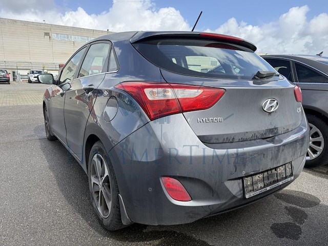 Hyundai i30 comfort 100 isg, 2016 - afbeelding 23 van  27