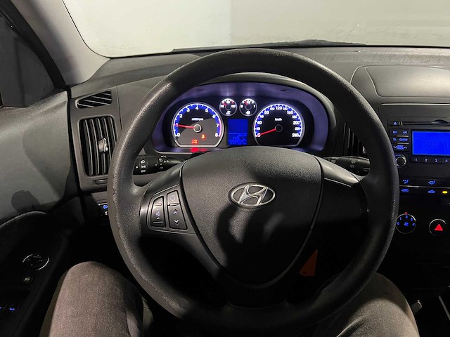 Hyundai i30 cw 1.4i i-drive, sz-821-h - afbeelding 6 van  17