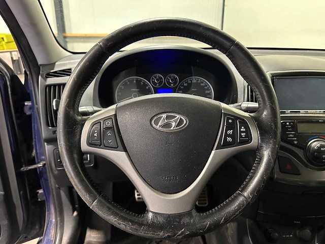 Hyundai i30 cw 1.4i i-motion 59-rpf-9 - afbeelding 15 van  18