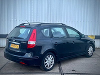Hyundai i30 cw 1.6i active; 99-rng-4 - afbeelding 8 van  15