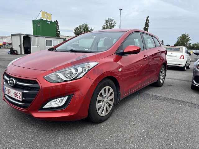 Hyundai i30 wagon pure crdi 110 isg, 2016 - afbeelding 1 van  34