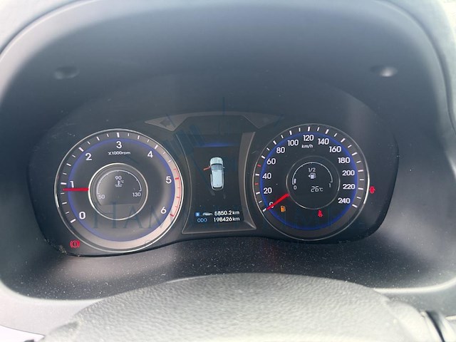 Hyundai i40 sw 1.7 crdi style,2014 - afbeelding 8 van  34