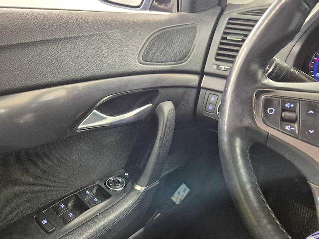 Hyundai i40 wagon 1.7 crdi comfort business; s-976-sz - afbeelding 2 van  18