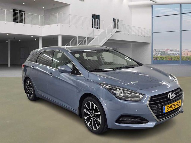 Hyundai i40 wagon 1.7 crdi comfort business; s-976-sz - afbeelding 12 van  18