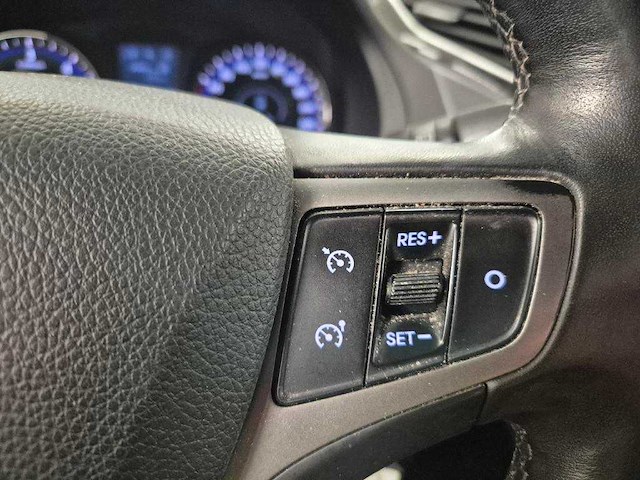 Hyundai i40 wagon 1.7 crdi comfort business; s-976-sz - afbeelding 2 van  12