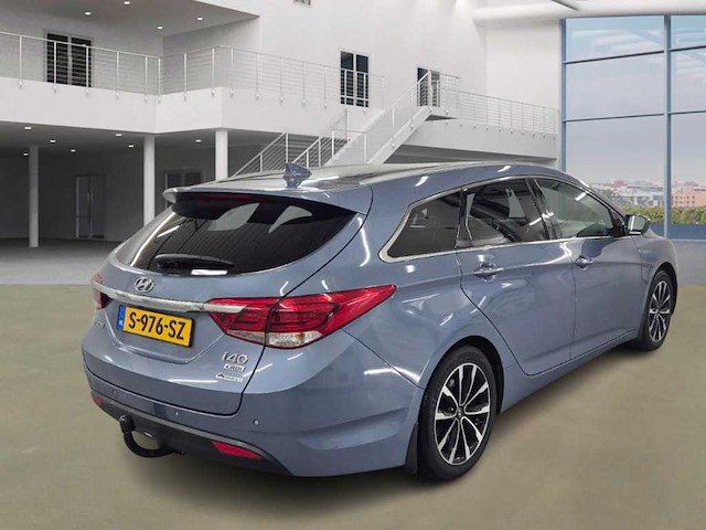 Hyundai i40 wagon 1.7 crdi comfort business; s-976-sz - afbeelding 10 van  17