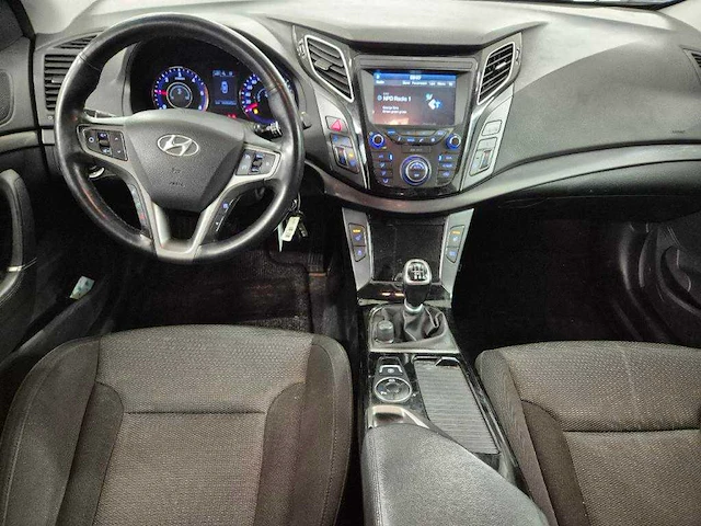 Hyundai i40 wagon 1.7 crdi comfort business* s-976-sz - afbeelding 17 van  18