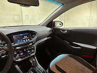 Hyundai ioniq 1.6 gdi comfort 141pk 2019 plug-in hyrbid (origineel-nl), xs-254-p - afbeelding 14 van  35