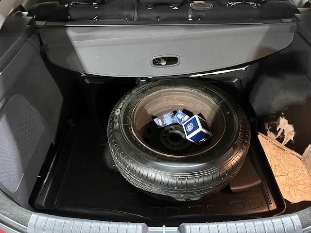 Hyundai ioniq 1.6 gdi comfort 141pk 2019 plug-in hyrbid (origineel-nl), xs-254-p - afbeelding 26 van  35