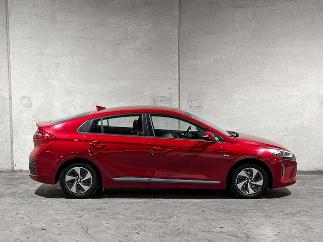 Hyundai ioniq 1.6 gdi comfort 141pk 2019 plug-in hyrbid (origineel-nl), xs-254-p - afbeelding 7 van  24