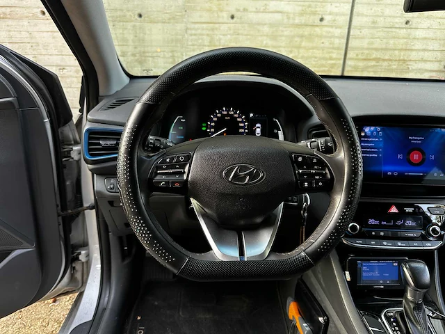 Hyundai ioniq 1.6 gdi i-motion 141pk 2018 (origineel-nl), rf-975-b - afbeelding 47 van  51