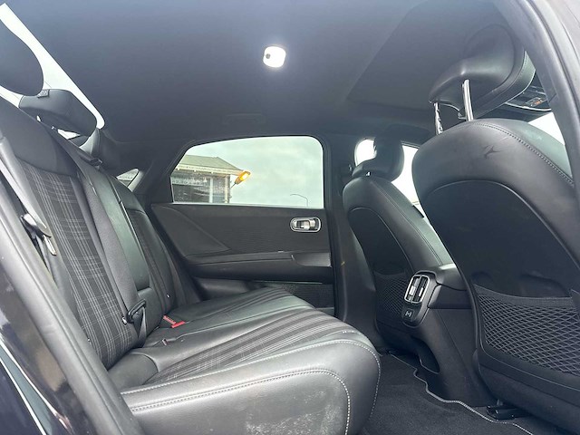 Hyundai ioniq 6 first edition awd 77.4kwh 2023 | s-341-sk - afbeelding 2 van  17