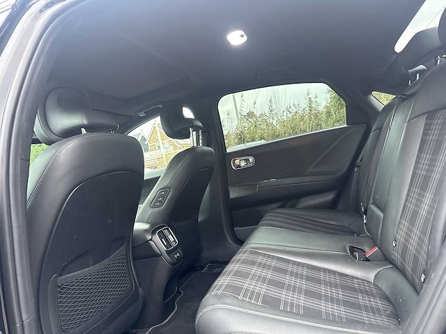 Hyundai ioniq 6 first edition awd 77.4kwh 2023 | s-341-sk - afbeelding 14 van  17