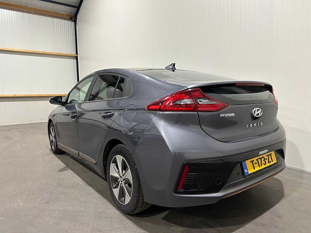 Hyundai ioniq comfort ev t-173-zt - afbeelding 12 van  20