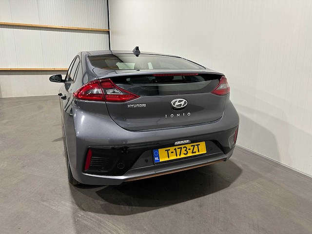 Hyundai ioniq comfort ev t-173-zt - afbeelding 15 van  20