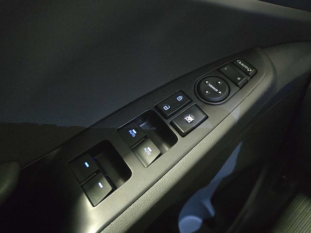 Hyundai ioniq premium ev 2018 | tb-852-l - afbeelding 2 van  31