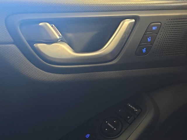 Hyundai ioniq premium ev 2018 | tb-852-l - afbeelding 8 van  31