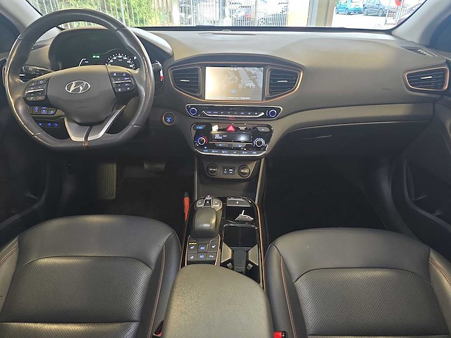 Hyundai ioniq premium ev 2018 | tb-852-l - afbeelding 20 van  31