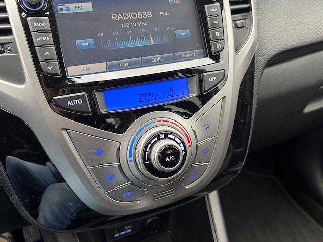 Hyundai ix20 1.4 crdi i-vision 2012 | 1-sbg-14 iaw - afbeelding 2 van  27