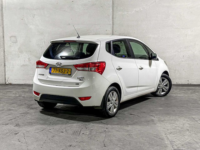 Hyundai ix20 1.4 crdi i-vision 90pk 2012 (origineel-nl), 77-xsj-2 - afbeelding 2 van  58