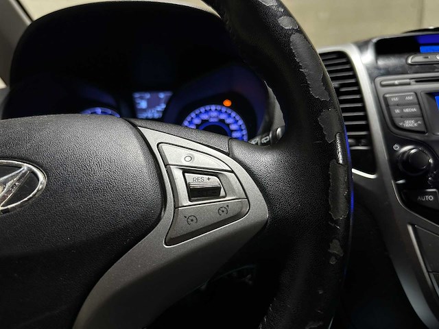 Hyundai ix20 1.4 crdi i-vision 90pk 2012 (origineel-nl), 77-xsj-2 - afbeelding 14 van  58