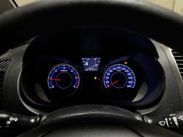 Hyundai ix20 1.4 crdi i-vision 90pk 2012 (origineel-nl), 77-xsj-2 - afbeelding 17 van  58