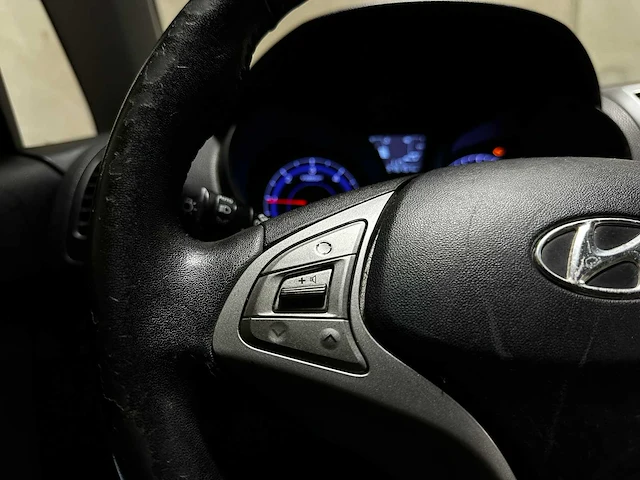 Hyundai ix20 1.4 crdi i-vision 90pk 2012 (origineel-nl), 77-xsj-2 - afbeelding 15 van  59