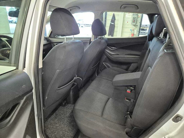 Hyundai ix20 1.4i i-motion* 09-zpz-4 - afbeelding 5 van  14