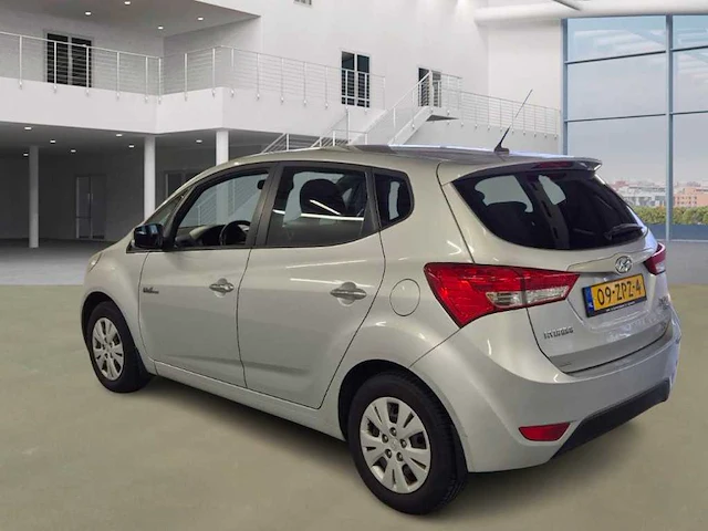 Hyundai ix20 1.4i i-motion* 09-zpz-4 - afbeelding 9 van  14