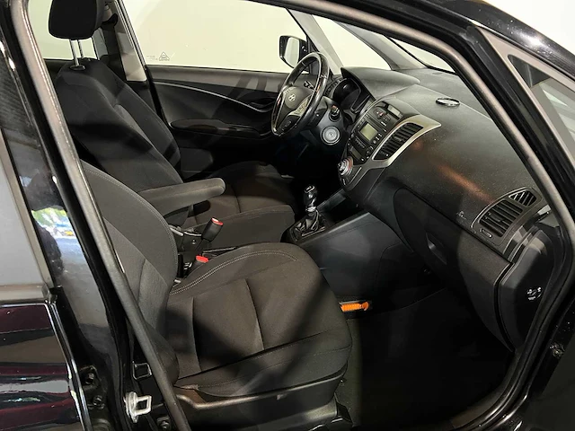 Hyundai ix20 1.4i i-vision, 39-snz-5 - afbeelding 15 van  18